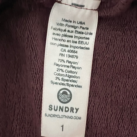 Sundry embroidered sleeve Ja’Taime crewneck - Picture 8 of 11